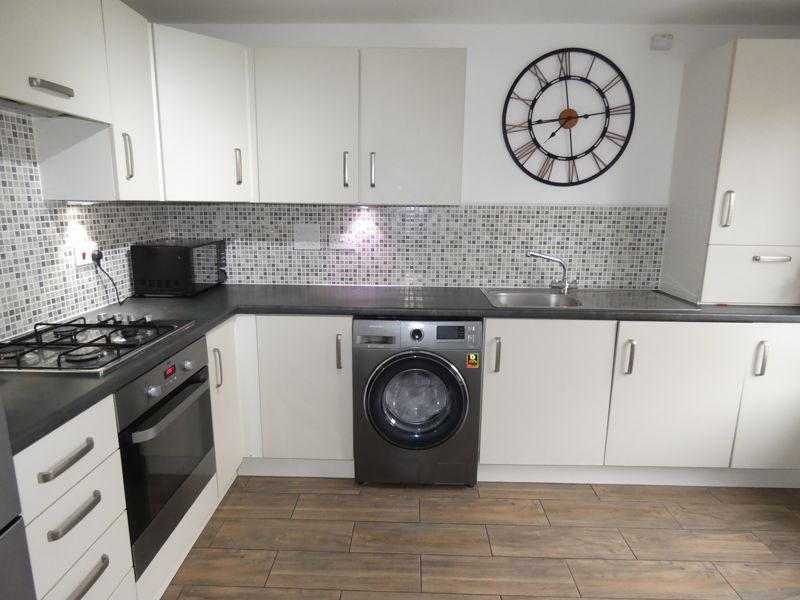 Kitchen/Diner- click for photo gallery